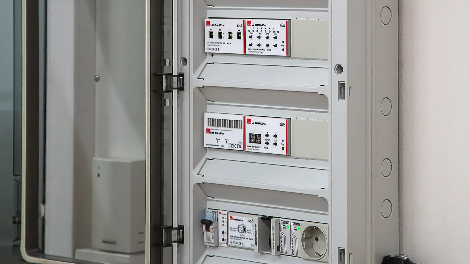 KNX B.E.G. Brück Electronic GmbH